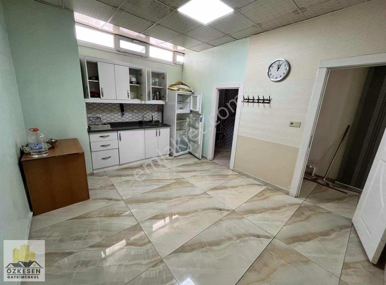 Özkesen Gayrimenkul'den Kiralık Ana Cadde Üzerinde Dükkan - Görsel 6