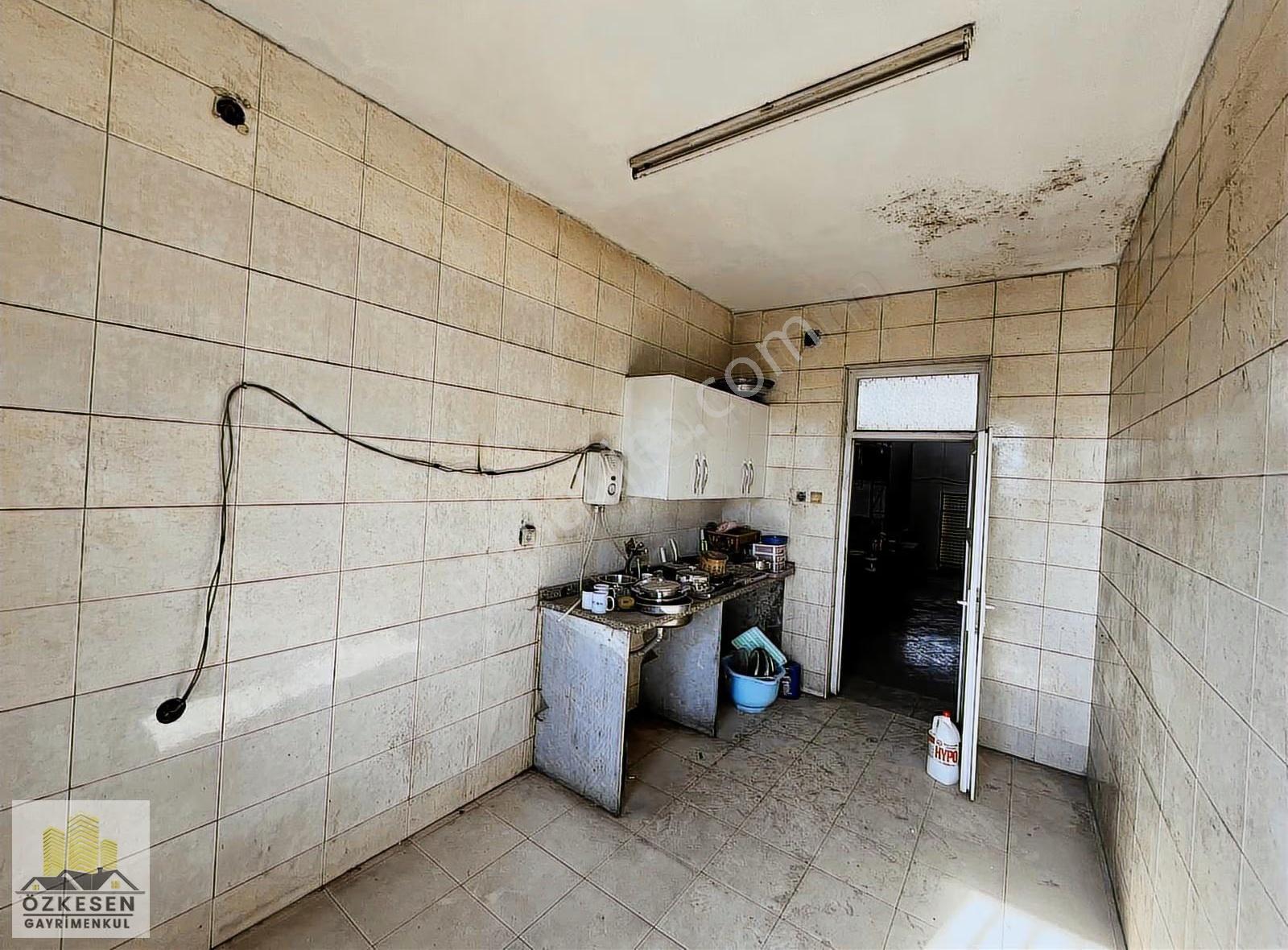 Özkesen Gayrimenkul'den Fıstıkçılar Sit'de Kiralık Dükkan. - Görsel 22