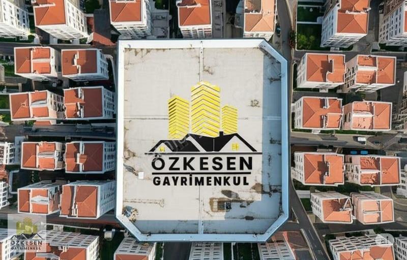 Özkesen Gayrimenkul'den Fıstıkçılar Sit'de Kiralık Dükkan. - Görsel 28