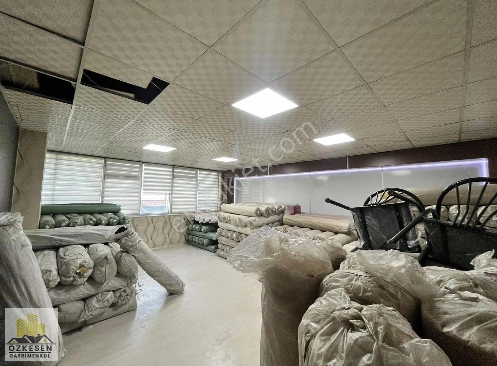 Özkesen Gayrimenkul'den Sayacılar Sit'de 150'lik Köşebaşı Dükkan - Görsel 32