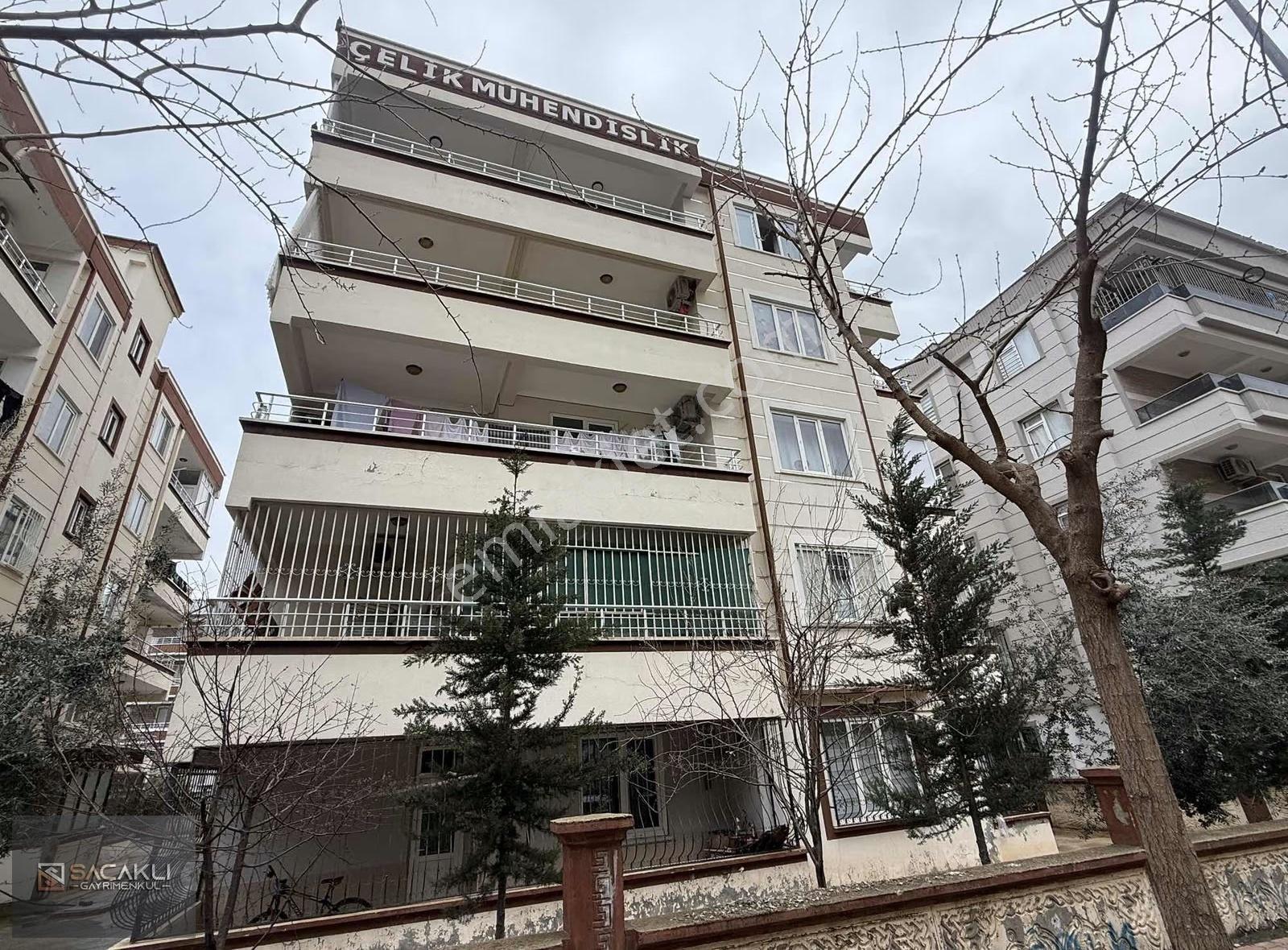 Kadir Saçaklıdan Sırrın Mh Giriş Kat 4 Oda