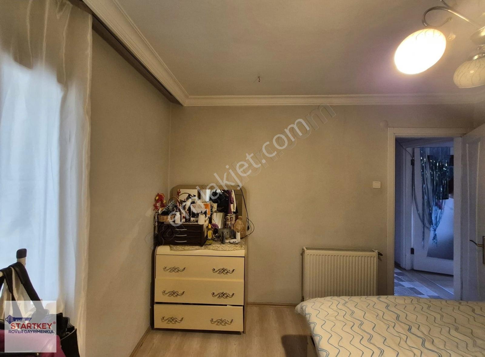 Bayraklı Badem Sitesi 3+1 Satılık Daire - Görsel 9