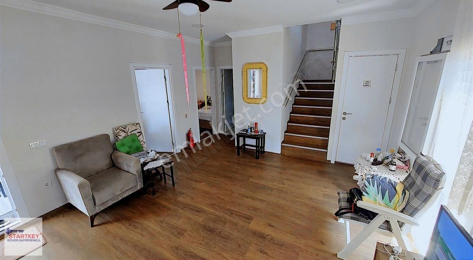 İzmir Çeşme Reisdere Yalı Mahallesinde Kiralık 4+1 - Görsel 7