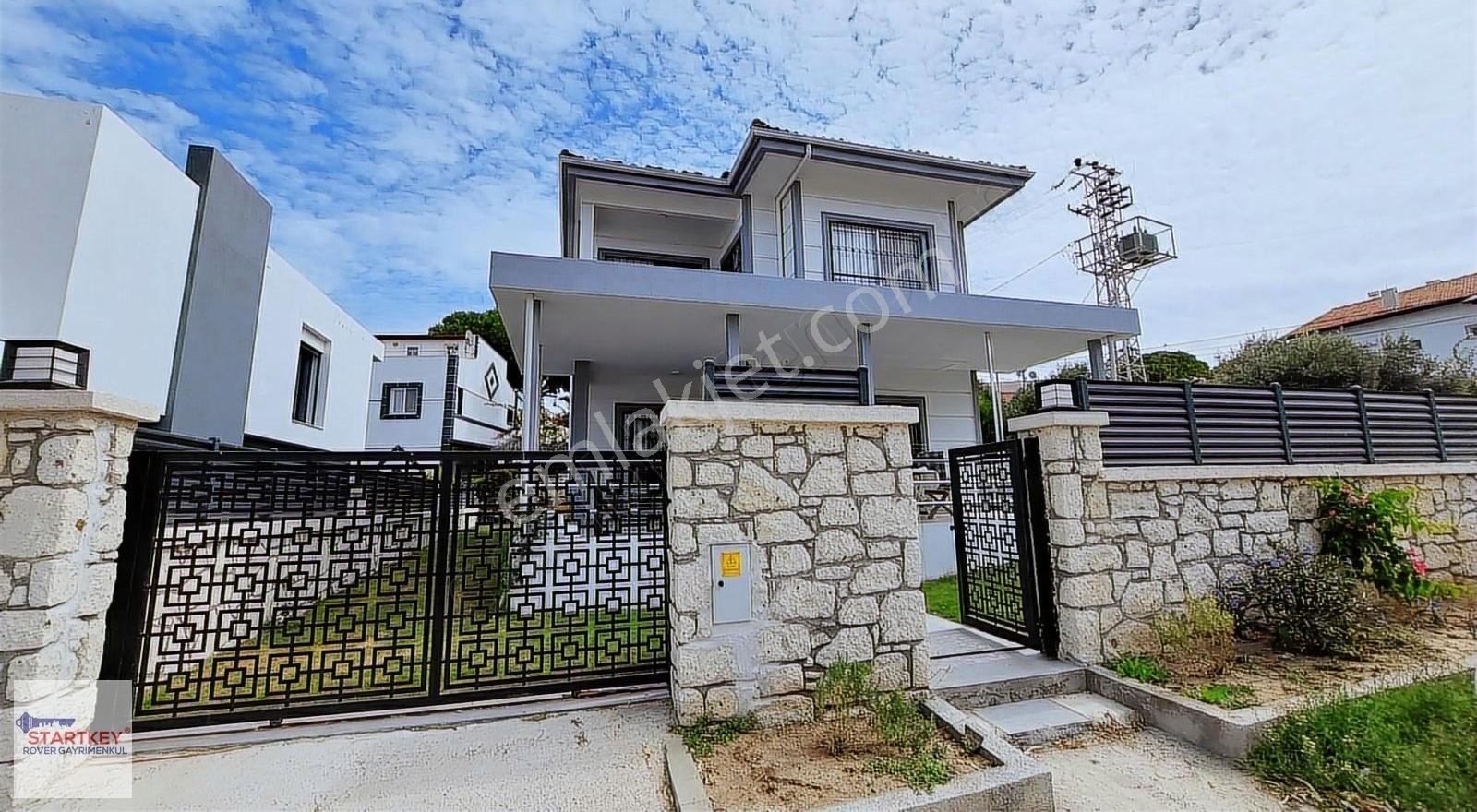 İzmir Çeşme Reisdere Yalı Mahallesinde Kiralık 4+1 - Görsel 4