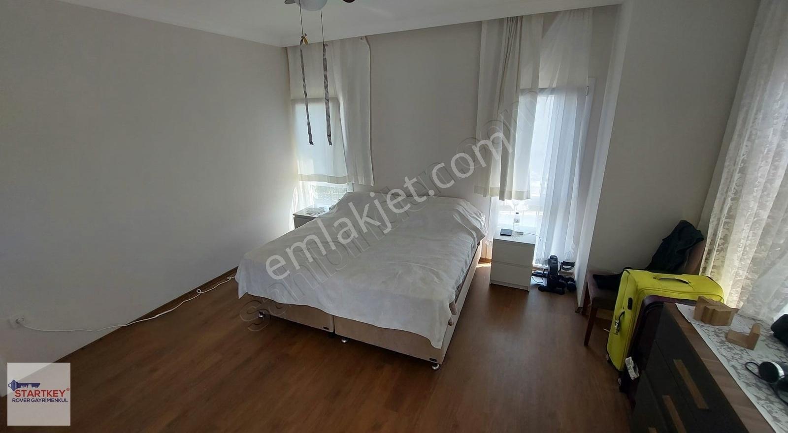 İzmir Çeşme Reisdere Yalı Mahallesinde Kiralık 4+1 - Görsel 12