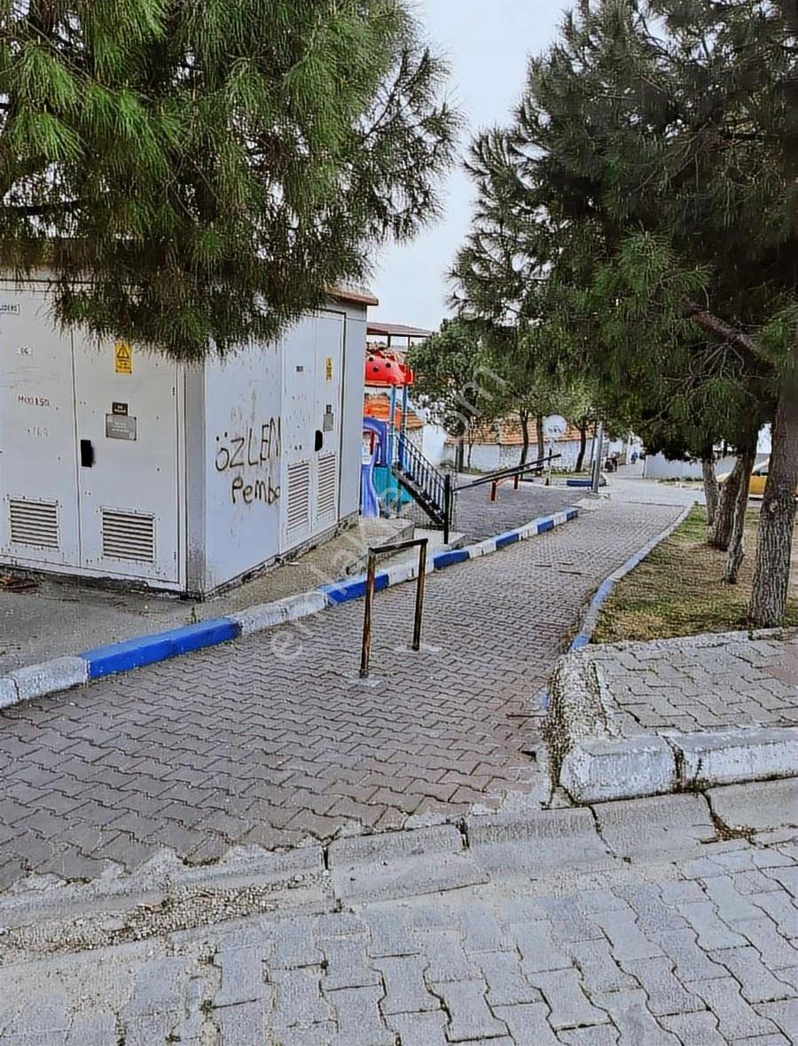 Foça Gerenköyde Acil Satılık Köy Evi - Görsel 22