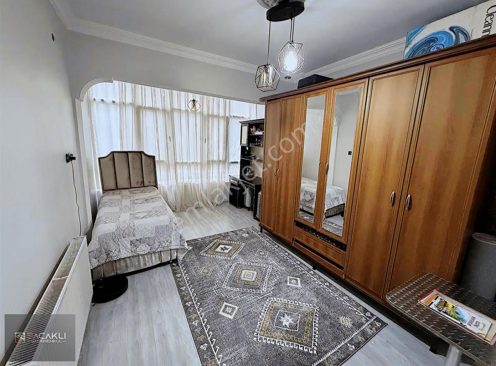 Kadir Saçaklıdan Şehrin En İşlek Lokasyonunda,satılık Daire - Görsel 3