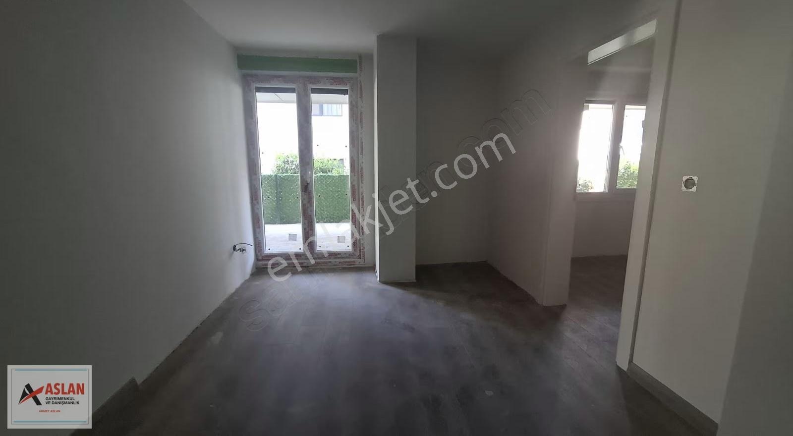Çengelköy Bahçelievler Mah. 2.5+1/100 M2 Bahçe Katı Daire - Görsel 11
