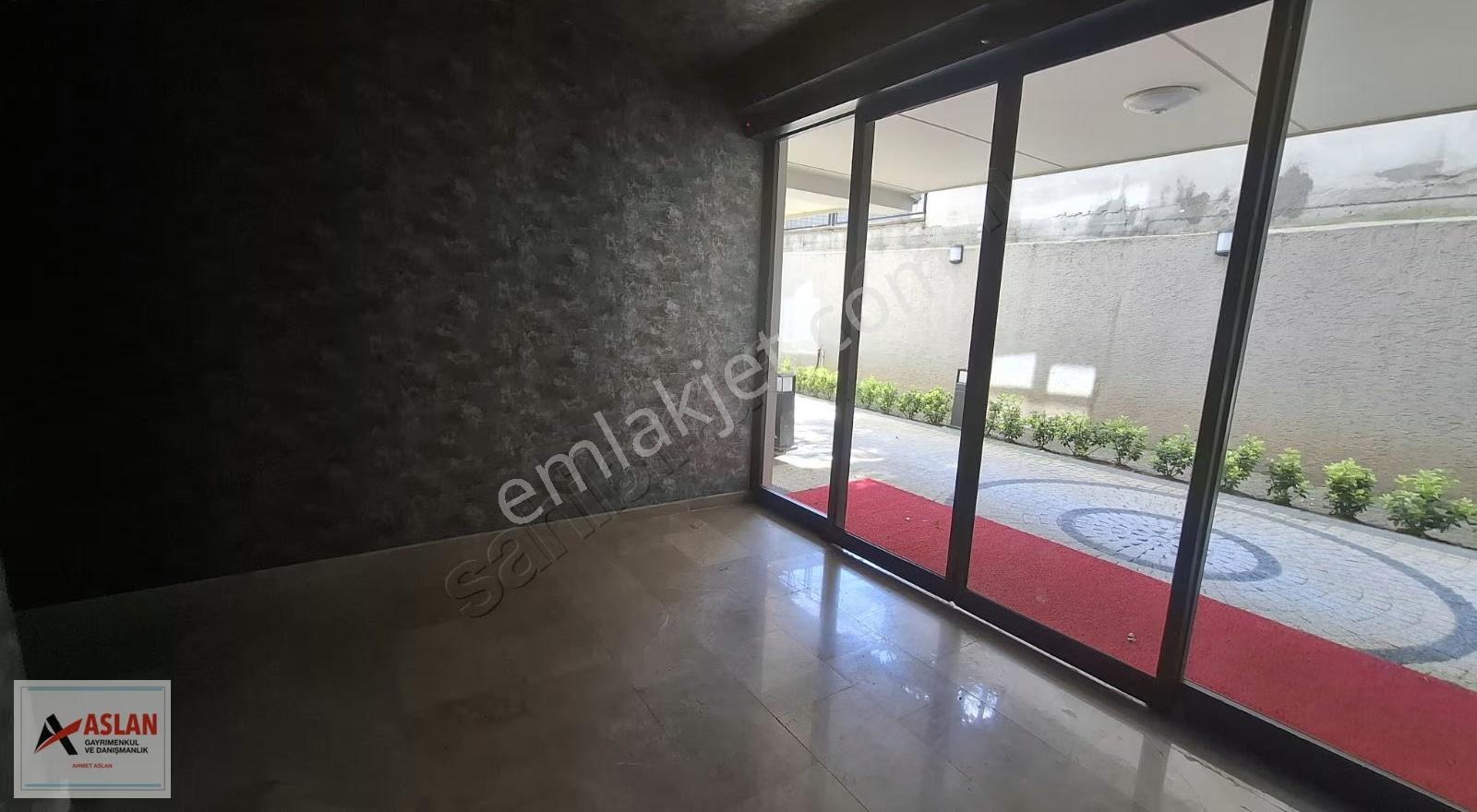 Çengelköy Bahçelievler Mah. 2.5+1/100 M2 Bahçe Katı Daire - Görsel 9
