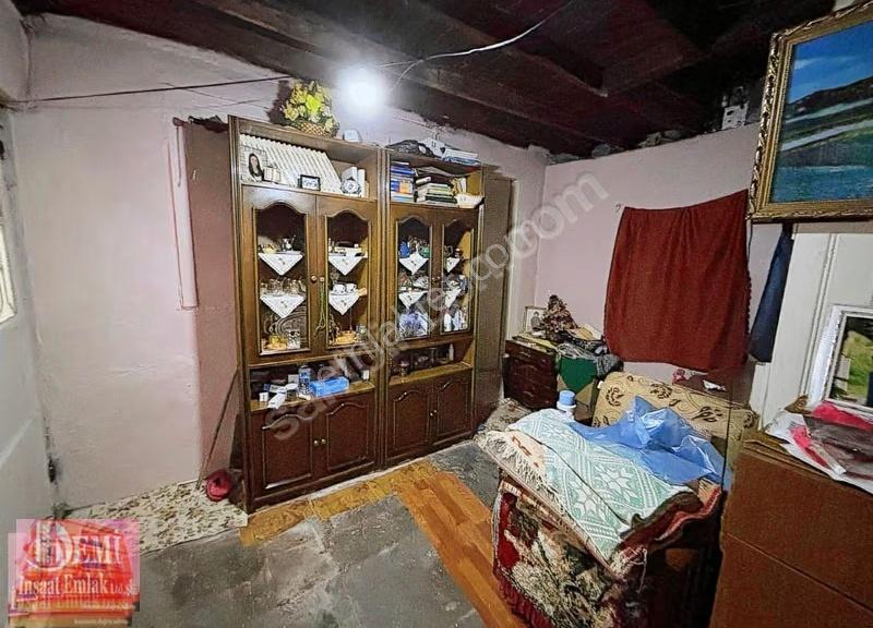 Bahçeli İki Katlı Müstakil Ev Hamzabey Mahallesinde - Görsel 11
