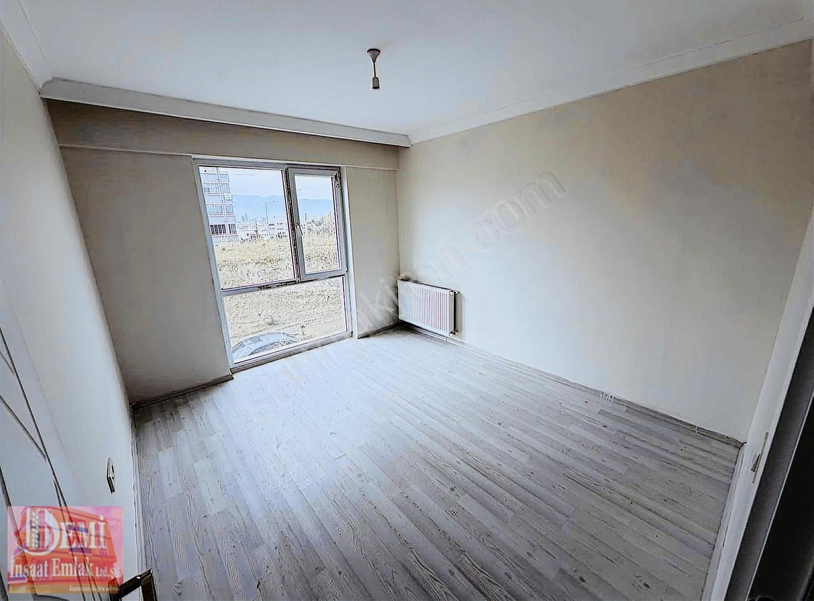 8.katlı Bölgesi Geniş Balkonlu 3+1 Site İçi Hazır Satılık Daire - Görsel 19