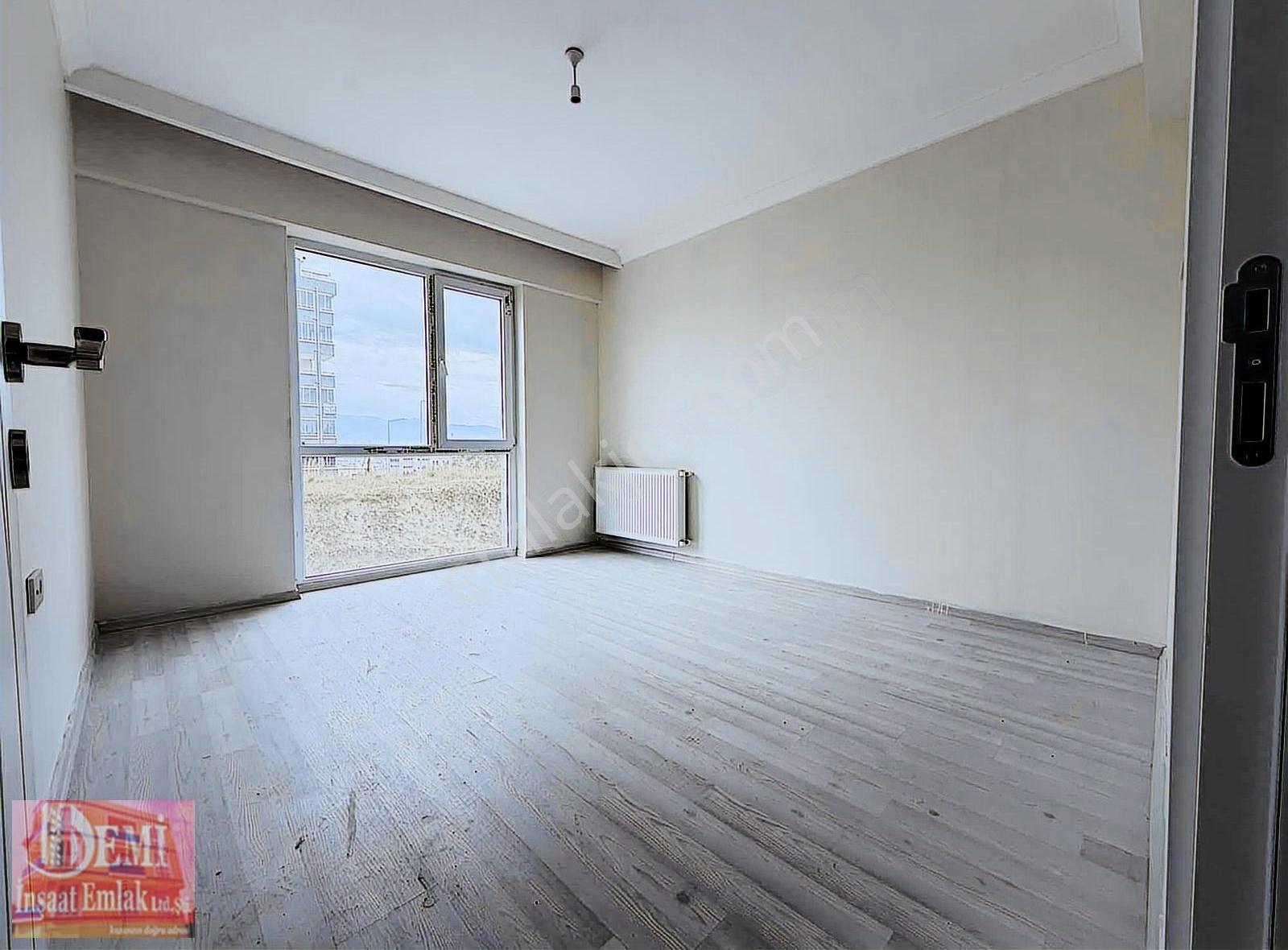 8.katlı Bölgesi Geniş Balkonlu 3+1 Site İçi Hazır Satılık Daire - Görsel 31