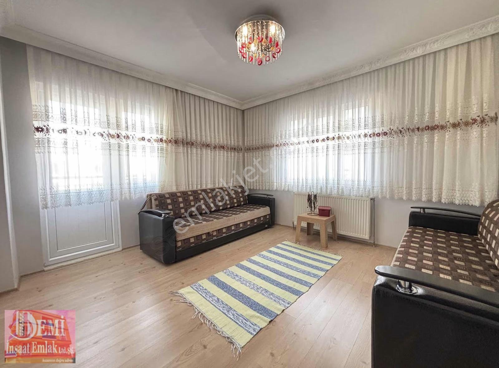 Anacaddeye Yakın 200mt2 Kullanışlı Çift Girişli 4+1 Dublex Daire - Görsel 14