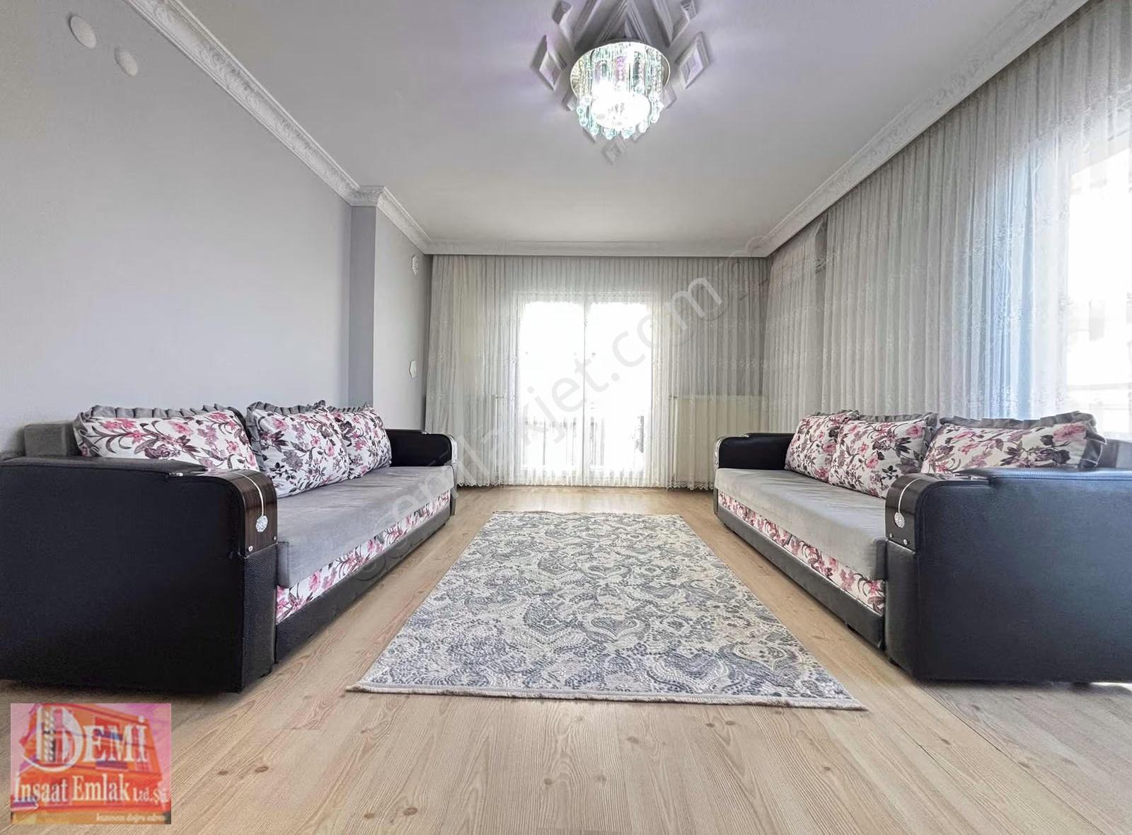 Anacaddeye Yakın 200mt2 Kullanışlı Çift Girişli 4+1 Dublex Daire - Görsel 8