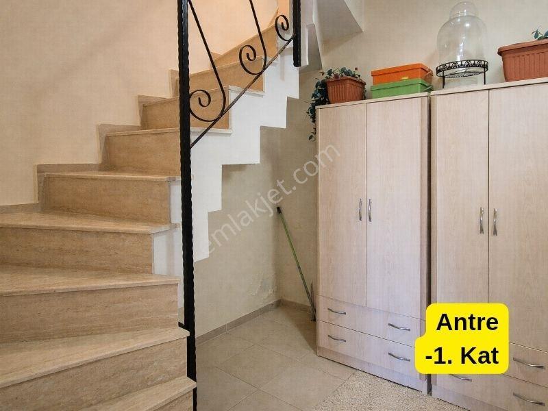 Kuşadası Merkezde 160 M² Emsalsiz 3+1 Satılık Villa - Görsel 8
