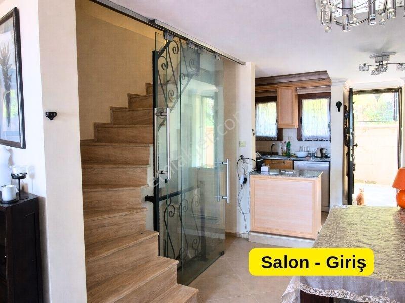 Kuşadası Merkezde 160 M² Emsalsiz 3+1 Satılık Villa - Görsel 16