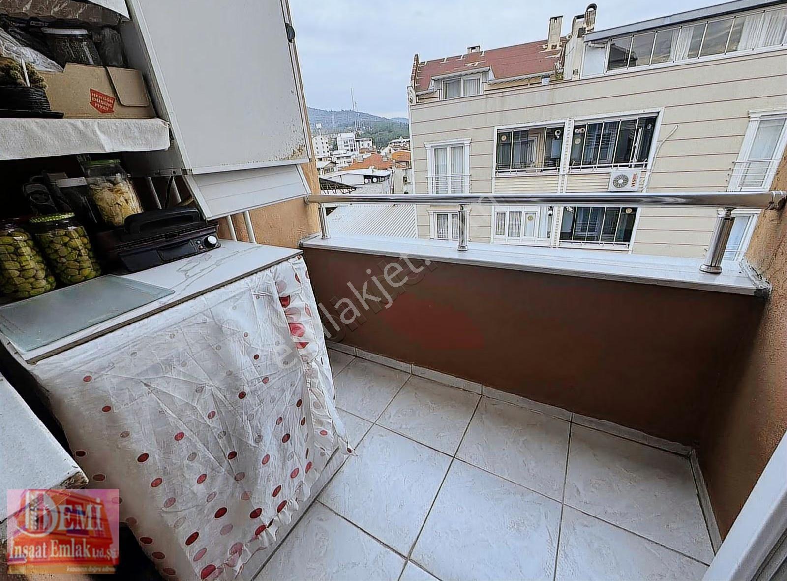 Cumhuriyet Mahallesinde Cadde Üzerinde 5+1 Dubleks Daire - Görsel 26
