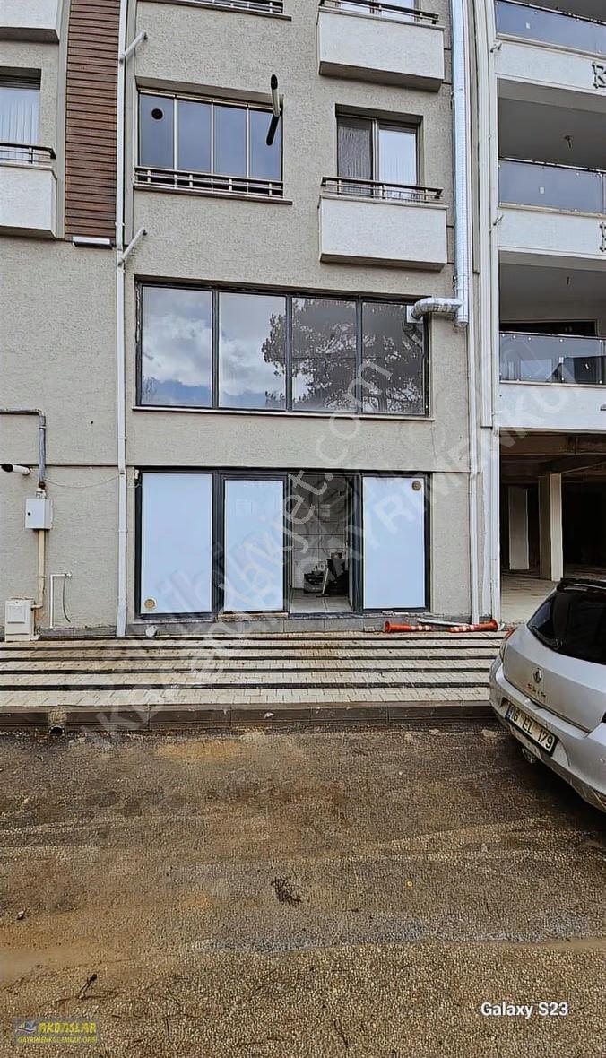Akbaşlar Gayrimenkul'den Cerrah Mahallesinde Kiralık İşyeri - Görsel 16