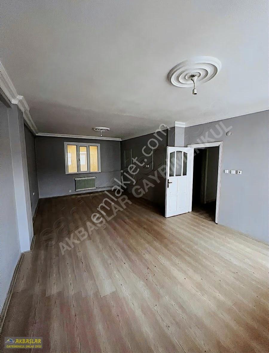 Akbaşlar Gayrimenkul'den Kemalpaşa Mahallesinde Kiralık Daire - Görsel 17