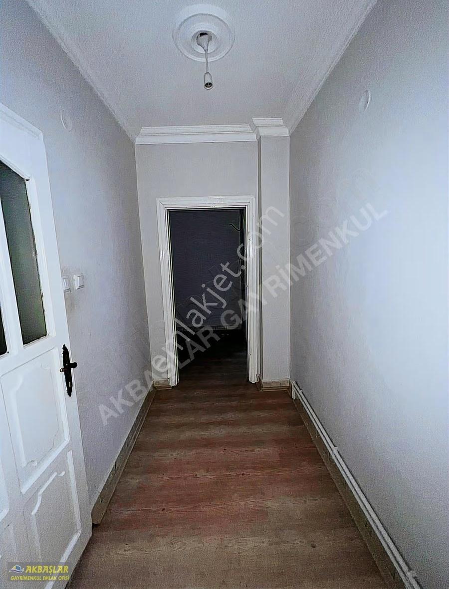 Akbaşlar Gayrimenkul'den Kemalpaşa Mahallesinde Kiralık Daire - Görsel 9