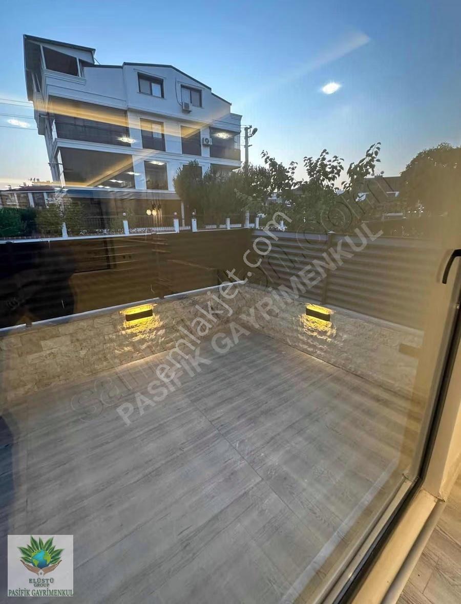 Pasifikten Menderes Gölcüklerde 4+1 Tripleks Villa - Görsel 28