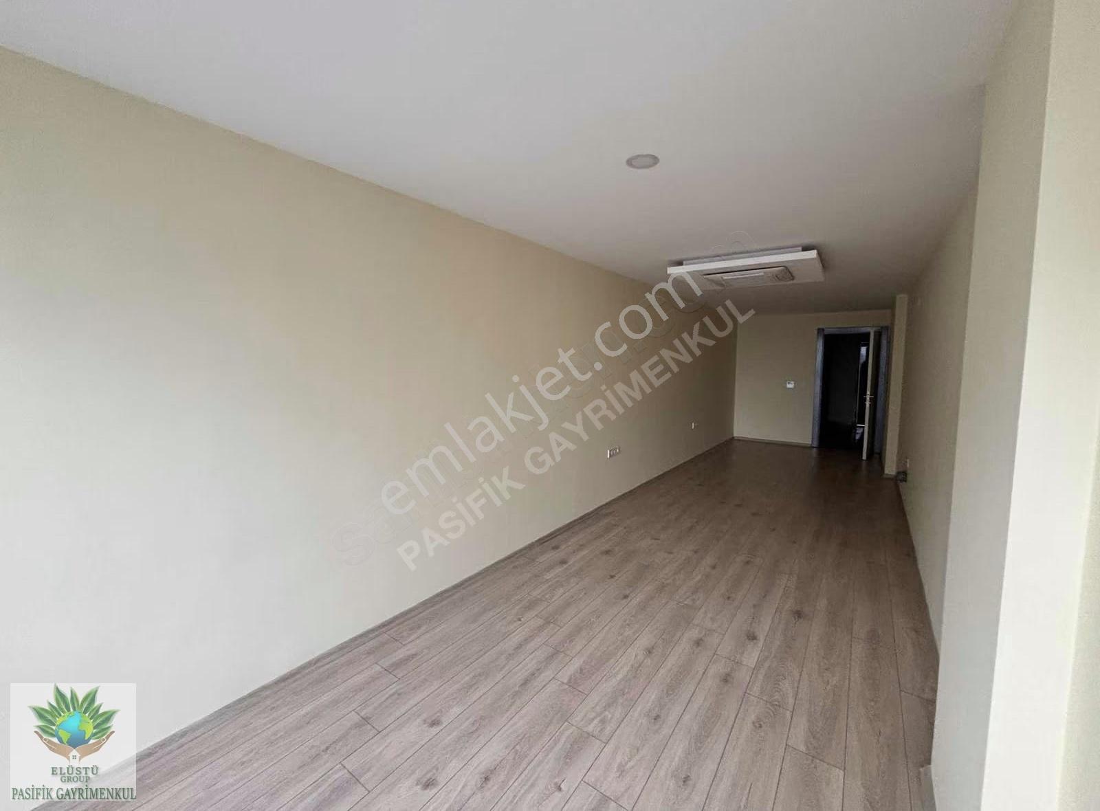 Pasifikten Menderes Soylubey Plazada Kiralık 1+1 Ön Cephe Ofis - Görsel 17