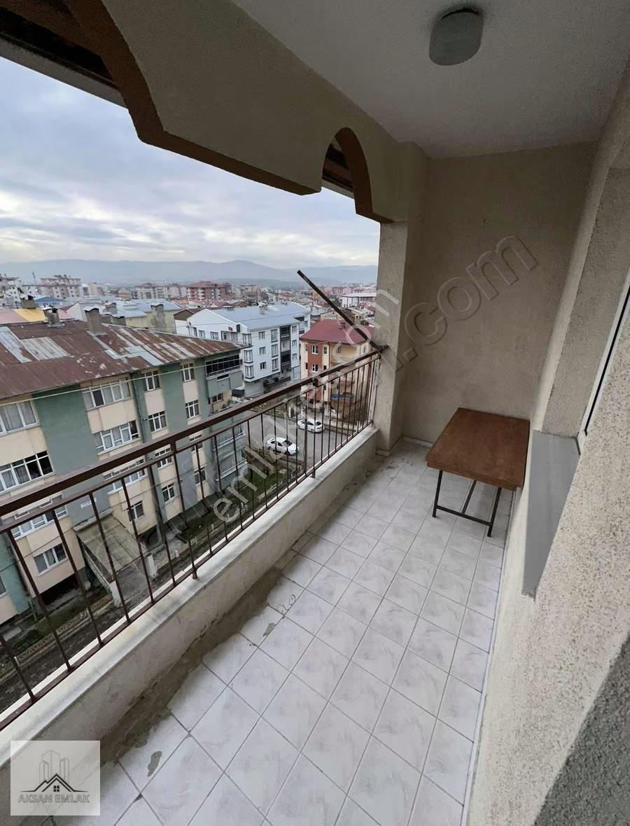 Aksan Emlak'tan Buhara Cad Üzerinde 3+1 Bakımlı Kiralık Daire! - Görsel 9