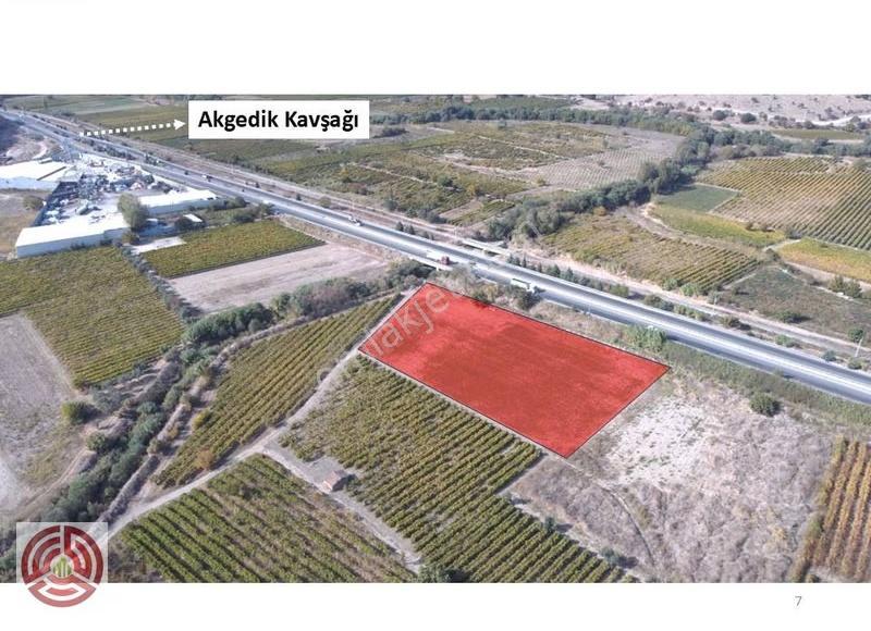 Emir Gruptan Menemen Yolu Üzerinde Geleceği Parlak Satılık Tarla - Görsel 2