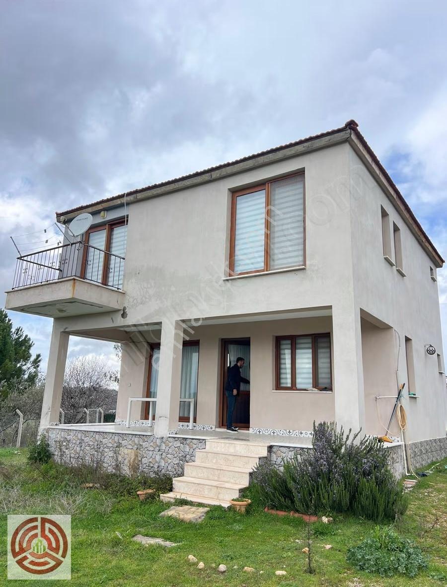 Acil Satılık Büyüksümbüllerde 1 Villa Fiyatına 2 Villa - Görsel 3