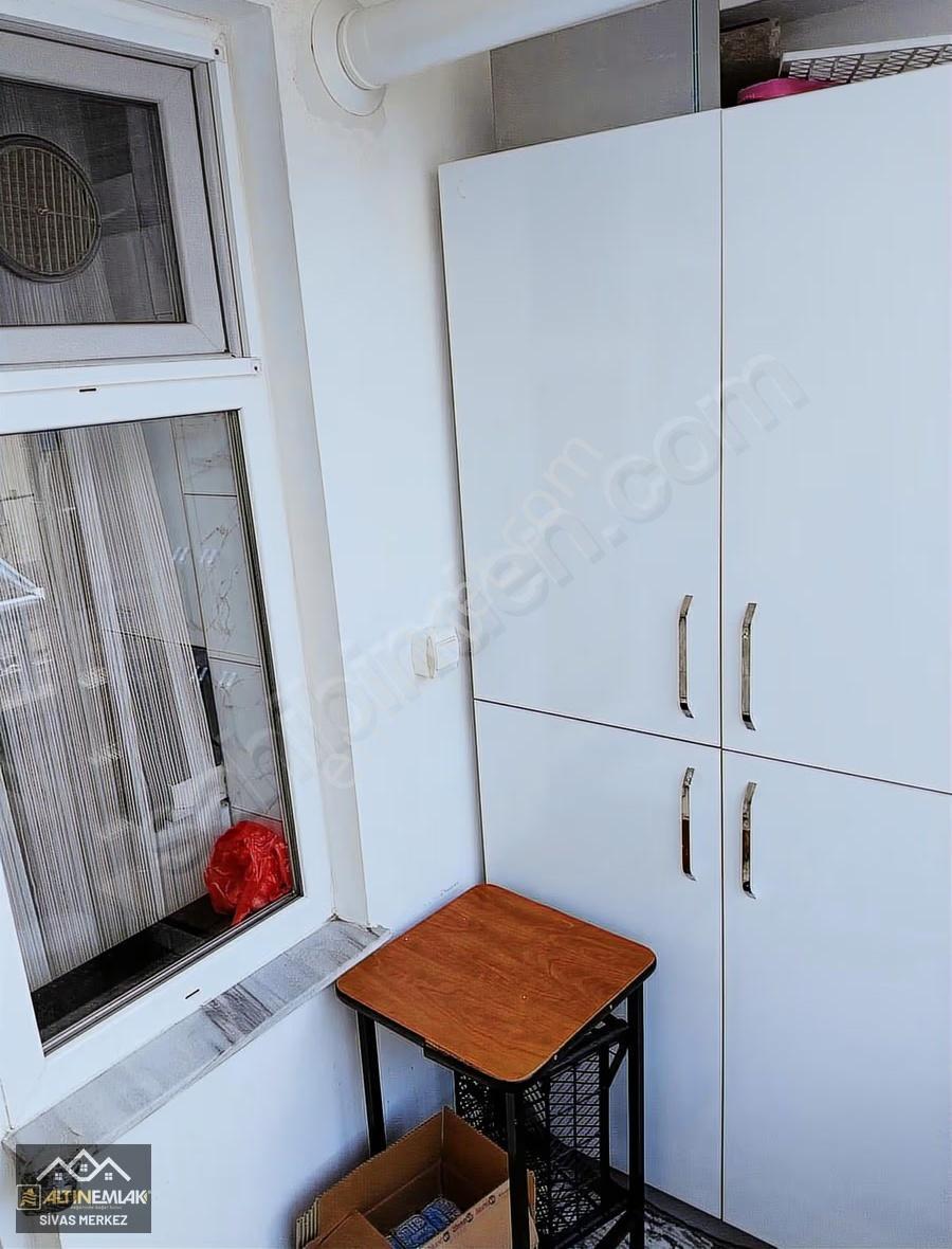 Sivas Millet Bahçesi Yanı 3+1 Satılık Daire Acil Satılık - Görsel 15