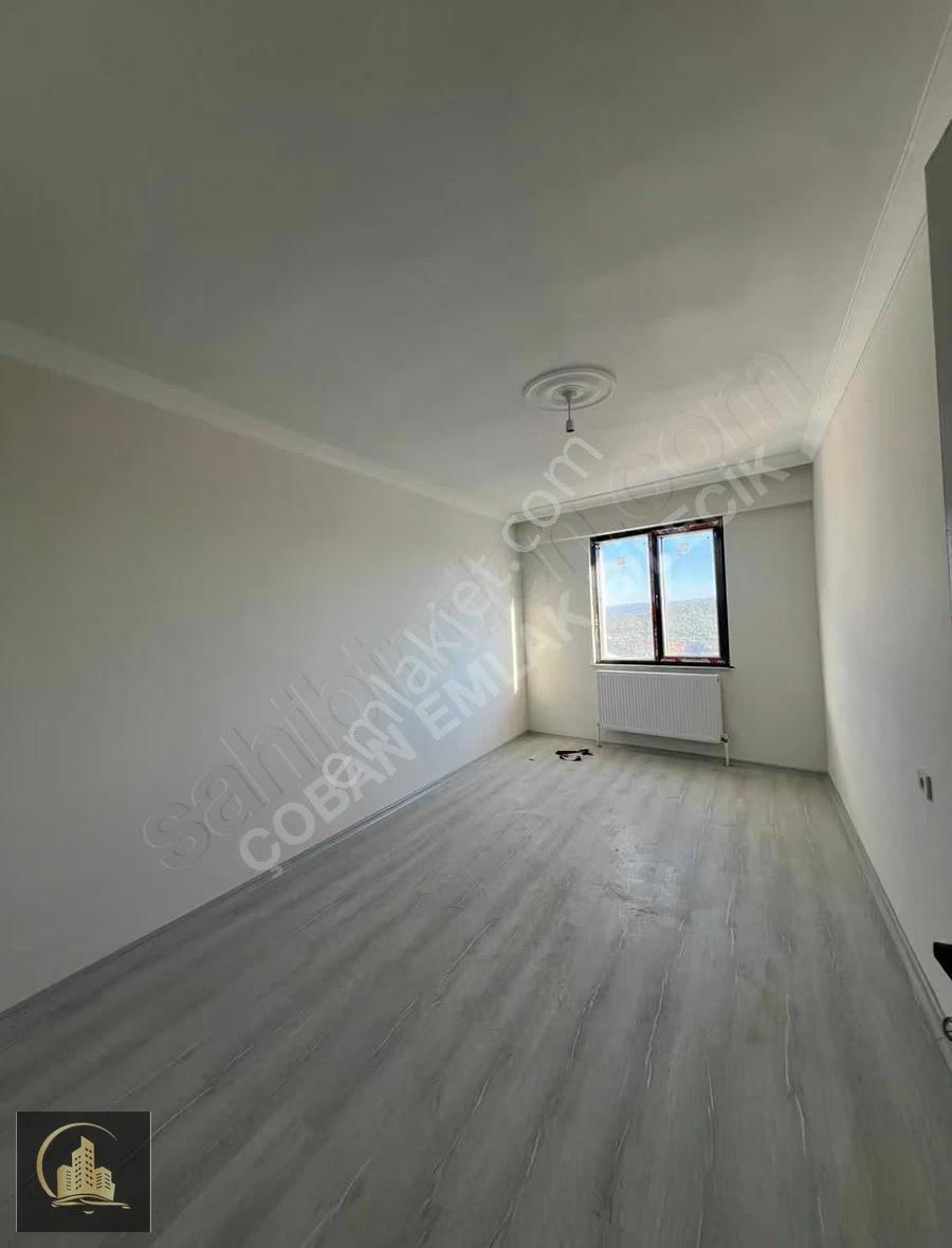 Cumhuriyet Mah.'de Sıfır Manzaralı Satılık Dubleks Daire - Görsel 2