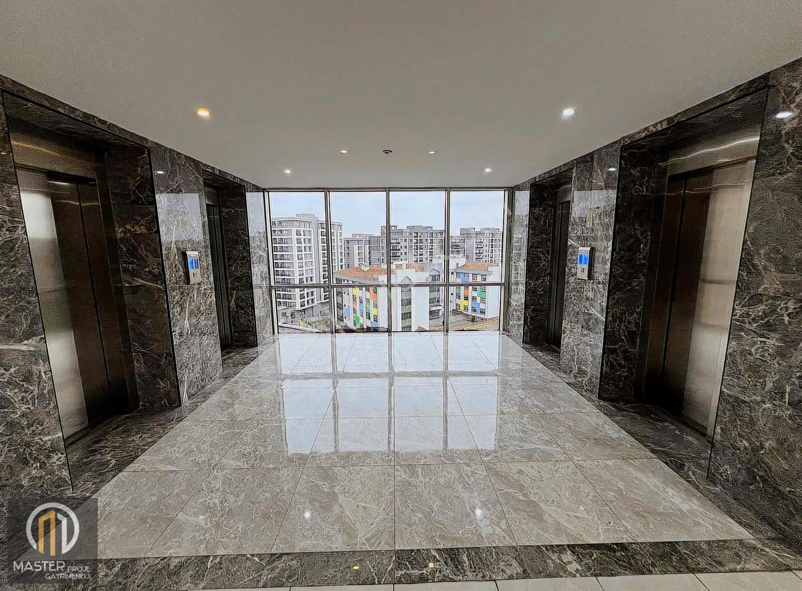 Master Proje'den Yaşar Suit Fırsat 1+0 Daire - Görsel 9