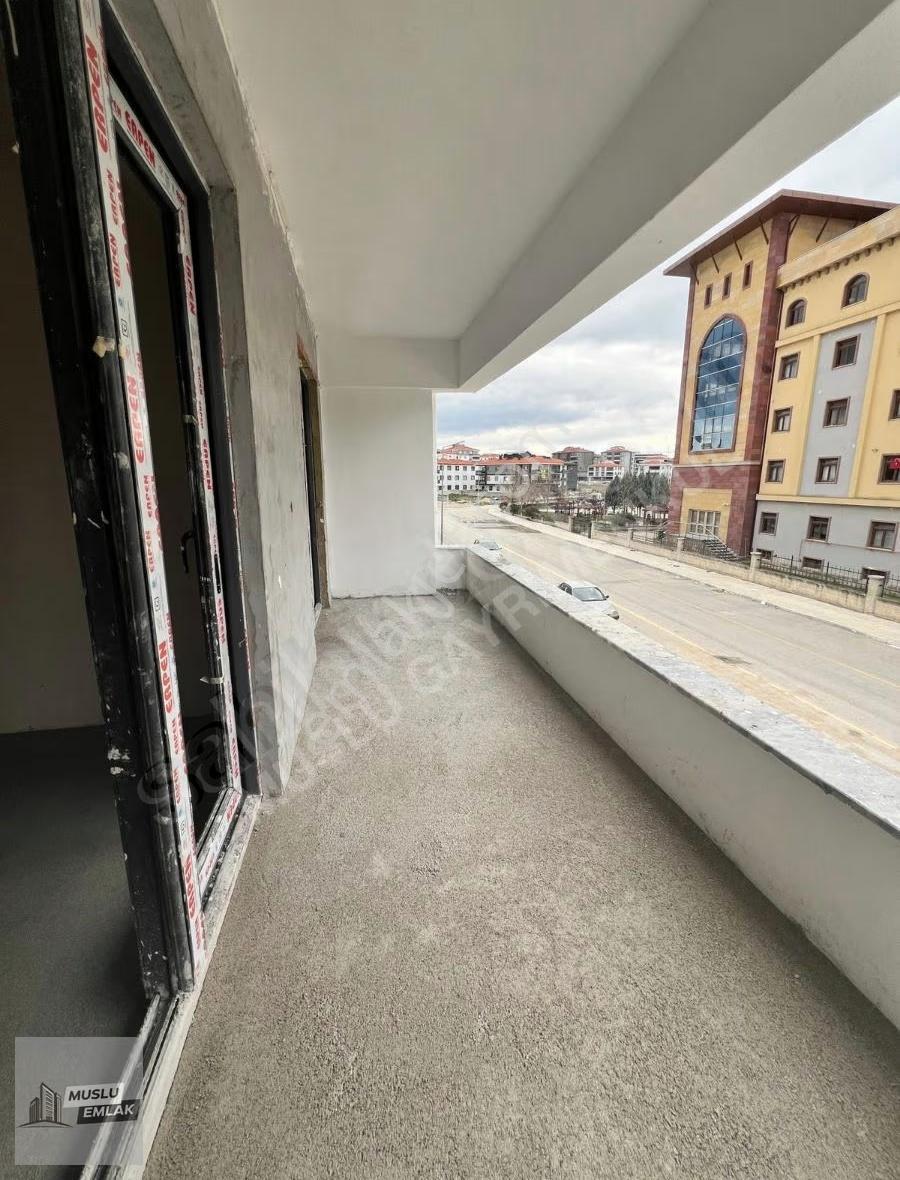 Muslu Gym-kentpark Bölgesinde 2+0 Arakat Satılık Daire