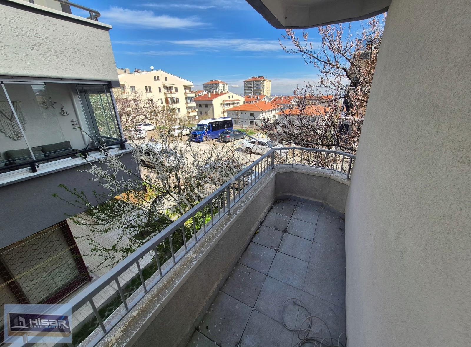 Hisar'dan İlker Cd Yanı 3+1 Orjinal Bağımsız Ön Cephe Yalıtımlı - Görsel 14
