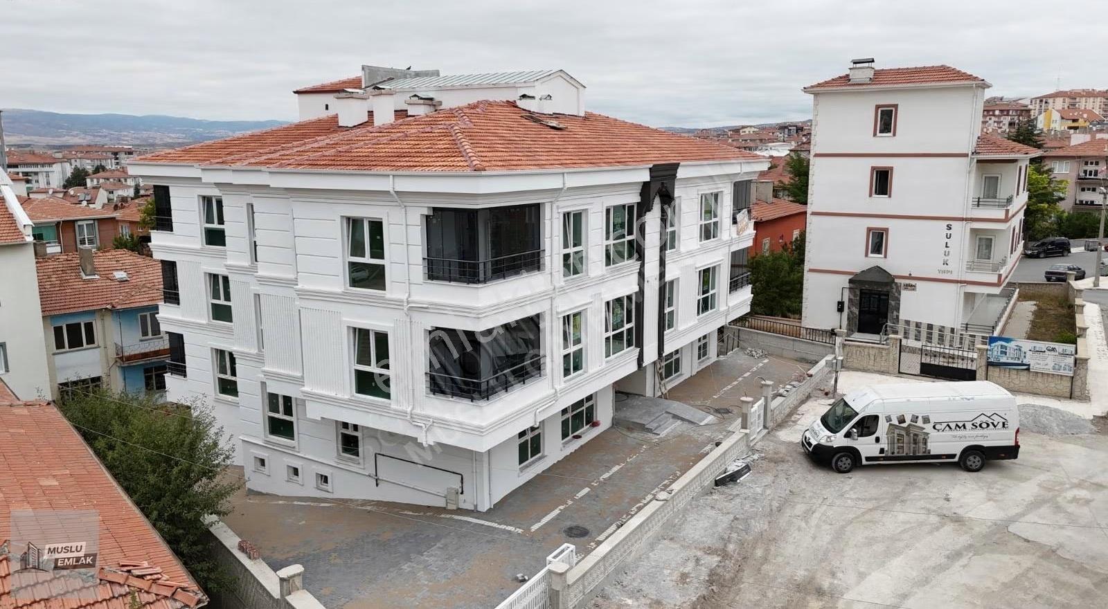 Muslu Gym-3+0 Lüks Yapılı Bahçelievler Merkezi Satılık Daire