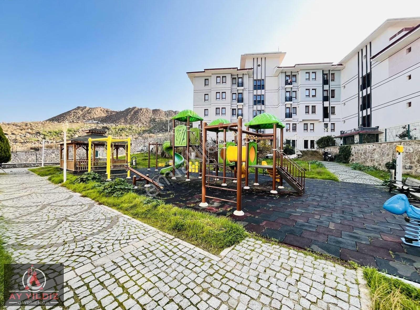 Manisa Akgedik Toki 2.etap 2.kısımda 1+1 Bahçeli Otoparklı Daire - Görsel 28