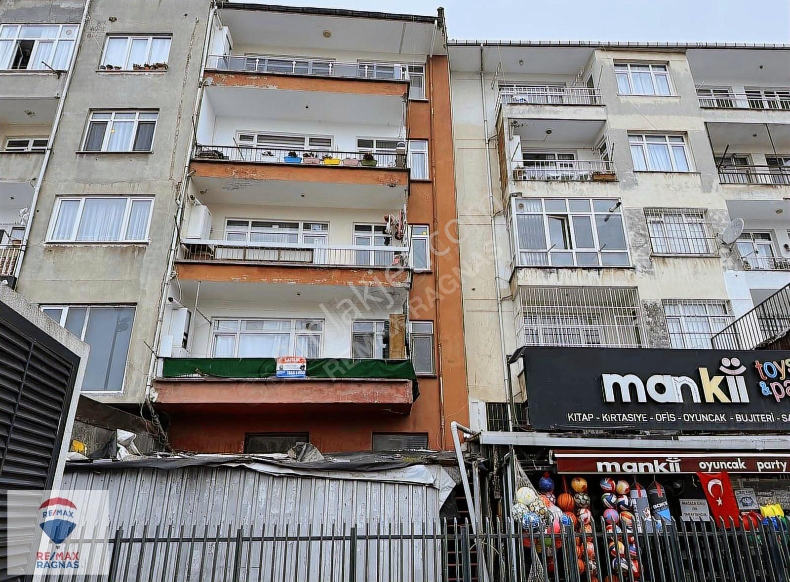 Ümraniye Çarşı'da Satılık 2 + 1 Ara Kat Daire - Görsel 10