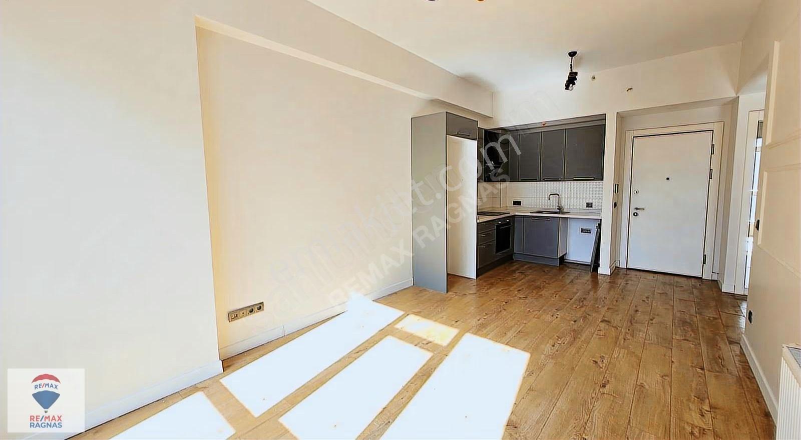 Kadıköy Metrobüse Yakın Site İçinde 1+1 Daire Kiralık - Görsel 4