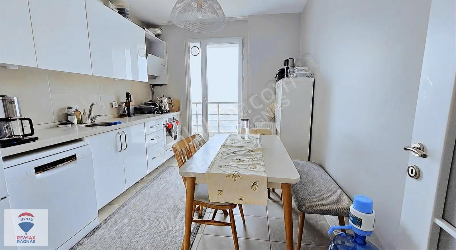 Çekmeköy Taşdelen 3+1 Daire Şehir Manzaralı 100m² Satılık - Görsel 4