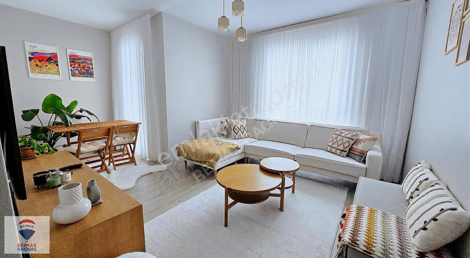 Çekmeköy Taşdelen 3+1 Daire Şehir Manzaralı 100m² Satılık - Görsel 2