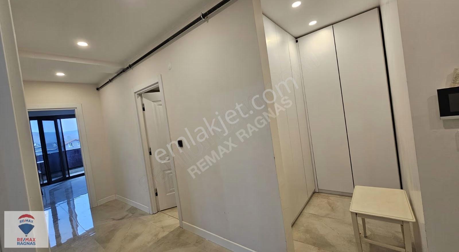 Çekmeköy Alemdağ Butik Sitede Emsalsiz Kiralık 3+1 Daire - Görsel 9