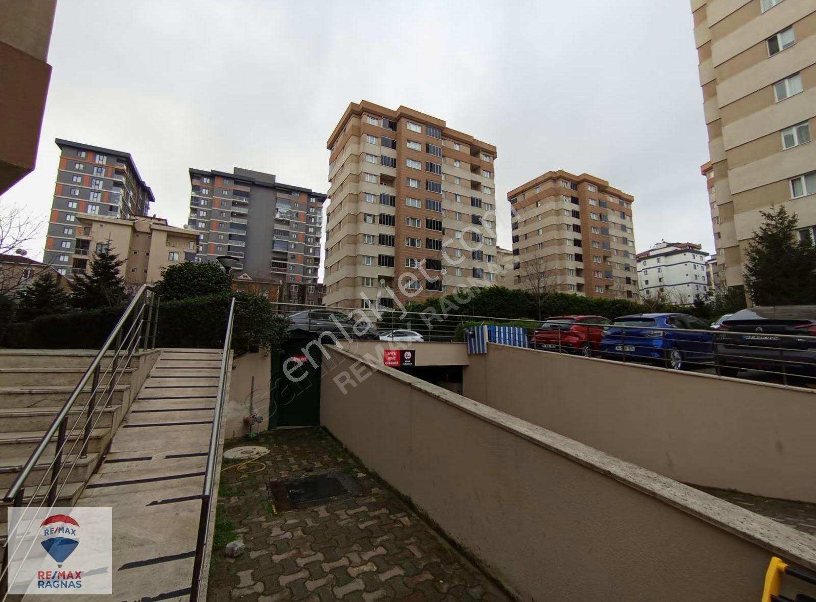 Çekmeköy Taşdelen Parkverde Sitesin'de 2 + 1 Kiralık Daıre - Görsel 17
