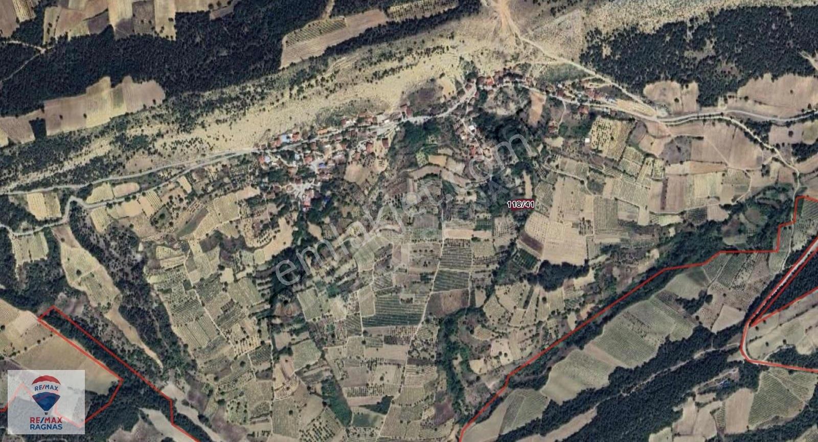 Sakarya Geyve Hisarlıkta Köye Yakın Satılık Tarla - Görsel 3