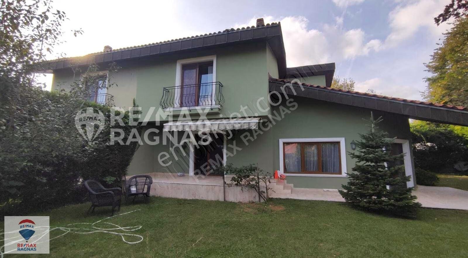 Çekmeköy Reşadiye Manolya Evlerinde 4+1 Satılık Villa Tadilatlı - Görsel 15