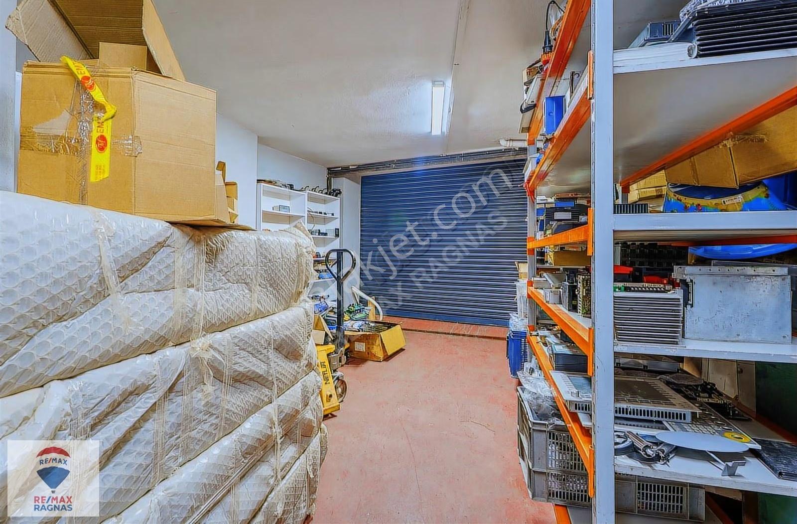 Site Mahallesinde Yatırımcıya Özel Rampalı 1.000 M² Ticari Mülk