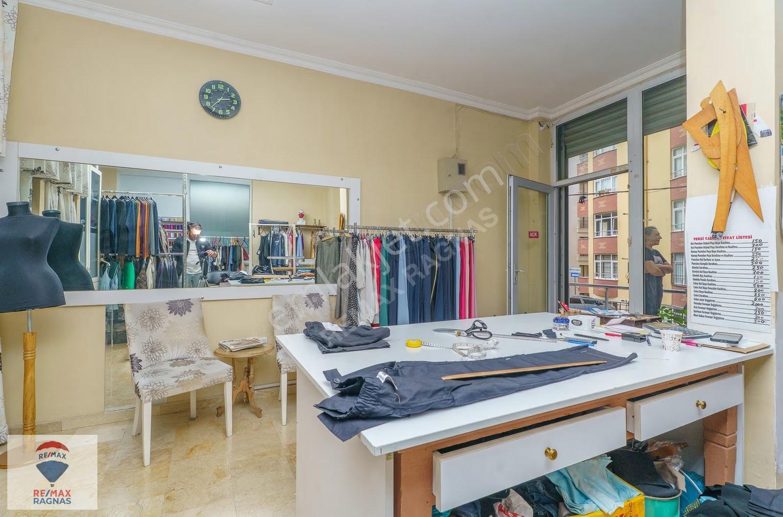 Site Mahallesinde Yatırımcıya Özel Rampalı 1.000 M² Ticari Mülk - Görsel 2