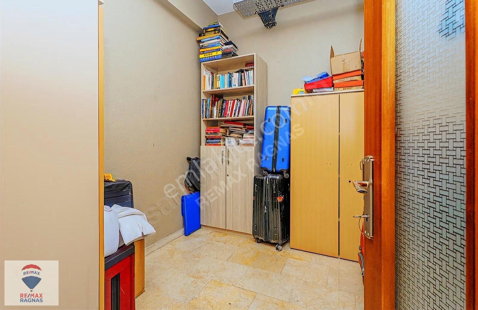 Site Mahallesinde Yatırımcıya Özel Rampalı 1.000 M² Ticari Mülk - Görsel 18