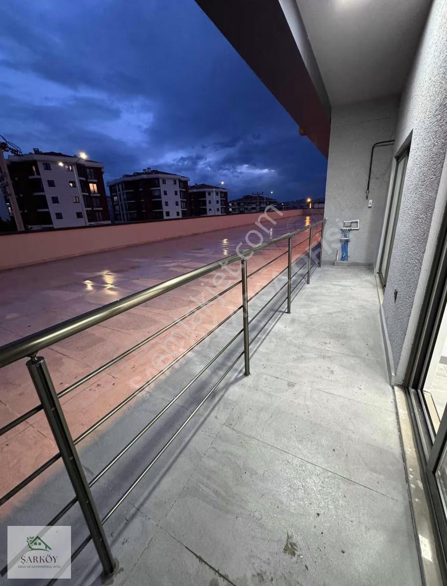 Kaçmaz Konum!!! - Cadde Cephe- Teraslı - 1+1- Home Ofis İş Yeri - Görsel 4