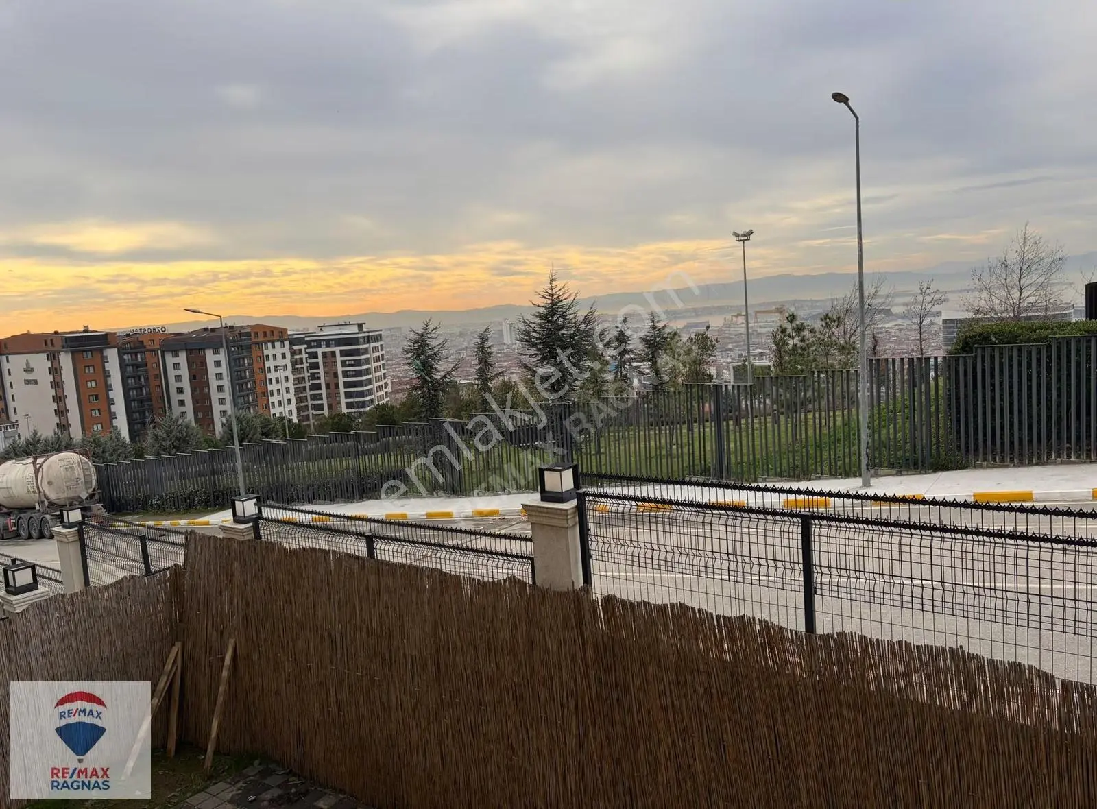 Pendik Captain Hill Residence Sitesinde Kiralık Bahçe Katı 3+1 - Görsel 5