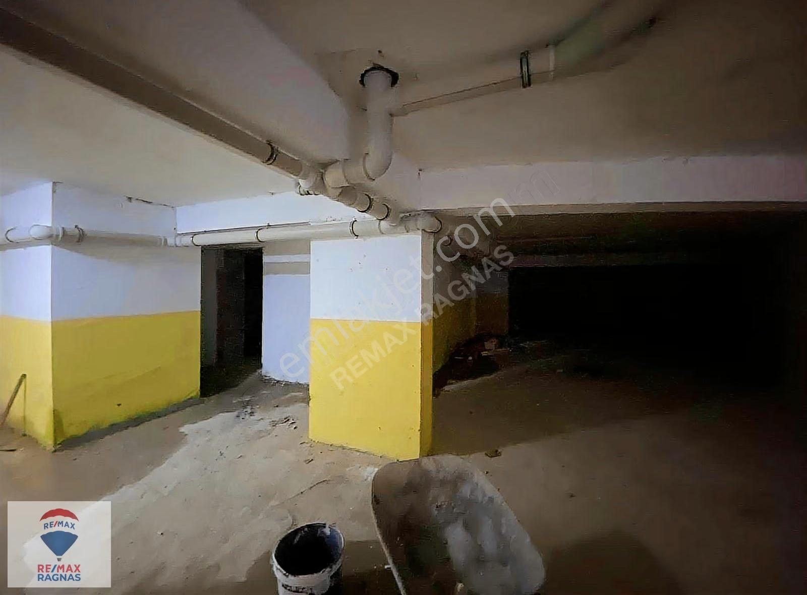 Aydınlar Mah. Tapu Masrafsız K.otoparklı Arakat 2+1 86m² Daire - Görsel 26